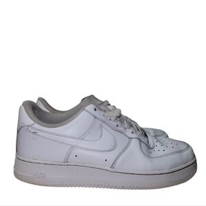 Nike White Air Force 1 Sneakers
